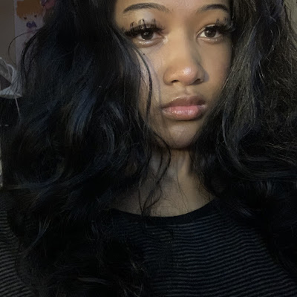 Meet your Posher, Aniya